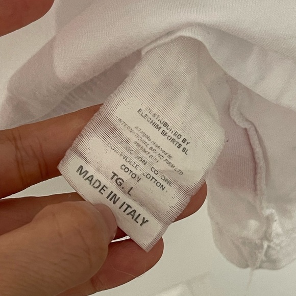 Supreme Sport White Tee with Red Tag - Picture 4 of 5